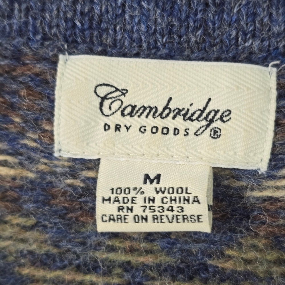 Cambridge Dry Goods Womens Medium Blue Wool Fair Isle Cardigan Nordic Clasp - Picture 6 of 7